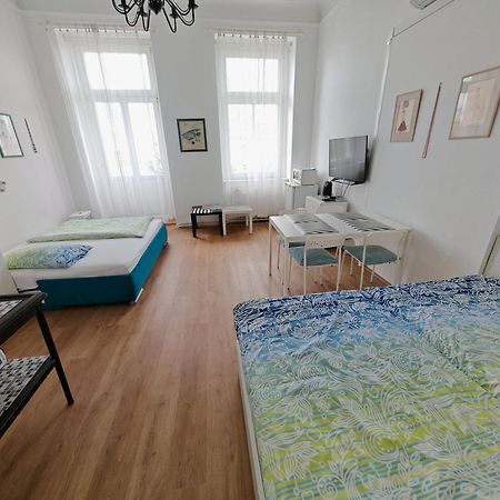 Apartments Katarina Prague Exterior photo