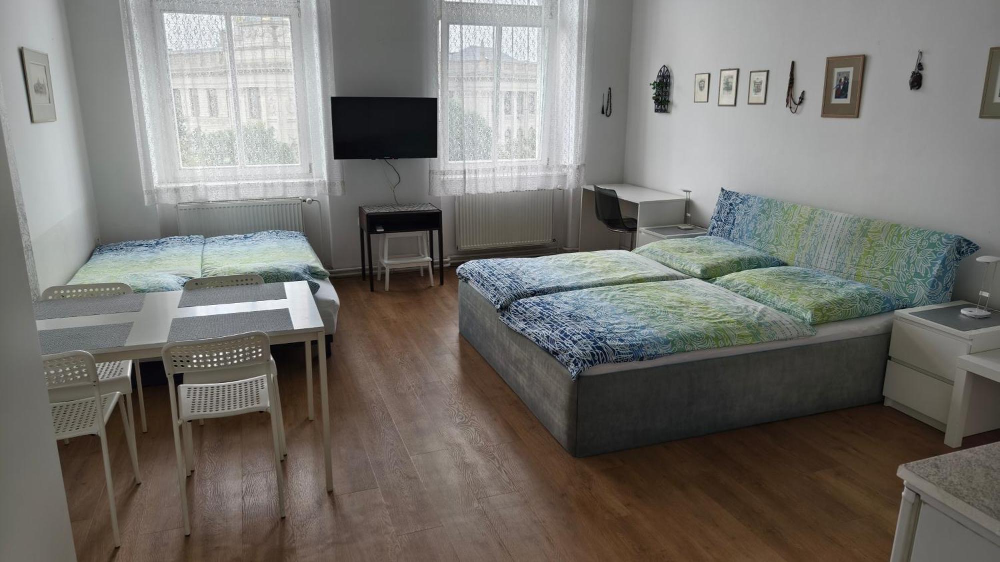 Apartments Katarina Prague Exterior photo